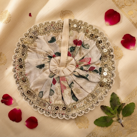 0 . 1 No Bnarsi Laddu Gopal Dress