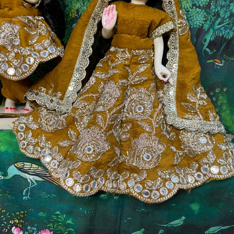 9 Inch Yugal Sarkar Heavy Border Poshak Dress