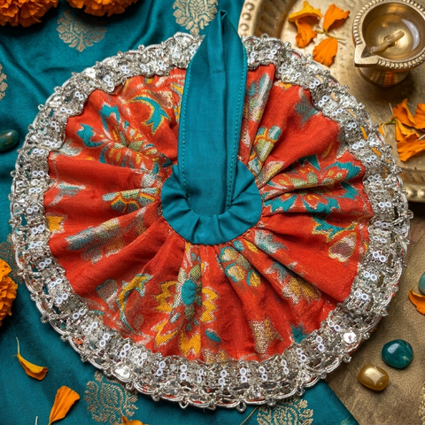 0'1 No laddu Gopal Bnarsi Fabric Heavy dress