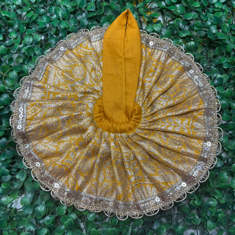 3 . 4 No Bnarsi Laddu Gopal Dress