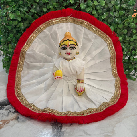 5,6 no. Laddu gopal white plane red frill lace