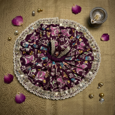 7,8 No laddu Gopal bnarsi fancy dress