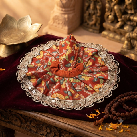 0,1 No laddu Gopal bnarsi dress