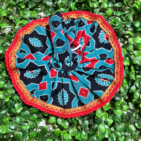 0,1,2 No Laddu Gopal dress Cotton peacock red