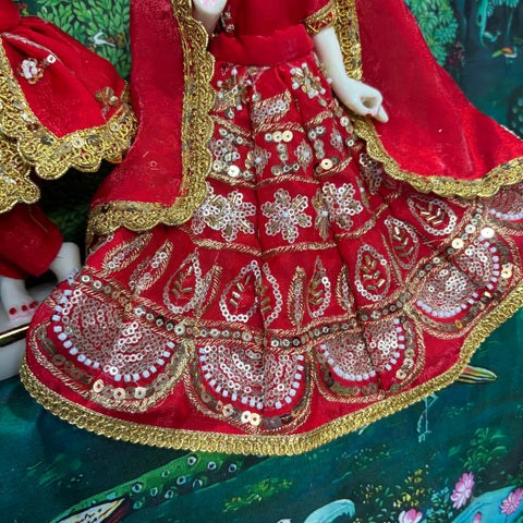 🌸9 inch Yugal Sarkar Red Heavy Hand Work Poshak Bayahula Special