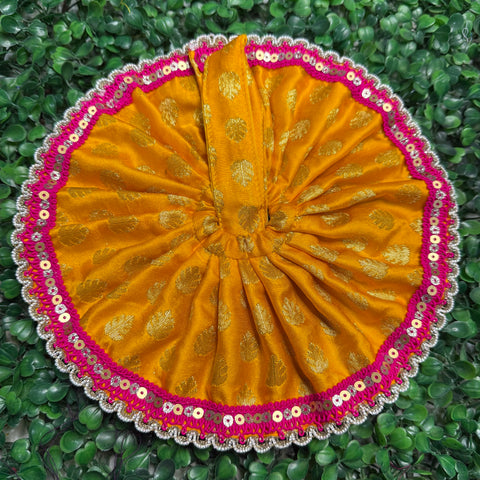 3,4 Number Laddu Gopal fancy dress