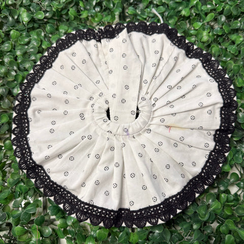 3-4 No. Laddu Gopal Cotton Dress 👗 | White and Black Border Poshak