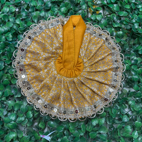 1 . 2 No Bnarsi Laddu Gopal Dress