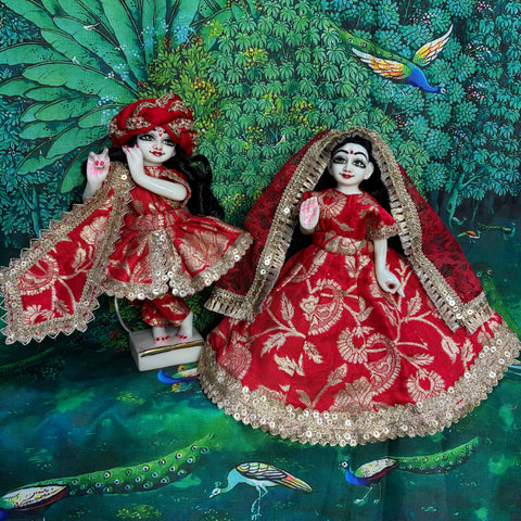 🌸 9 inch Yugal Sarkar Red Banarasi Fabric Dress