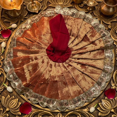 3 . 4 No Bnarsi Laddu Gopal Dress