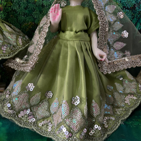 9 inch yugal sarkar net dress